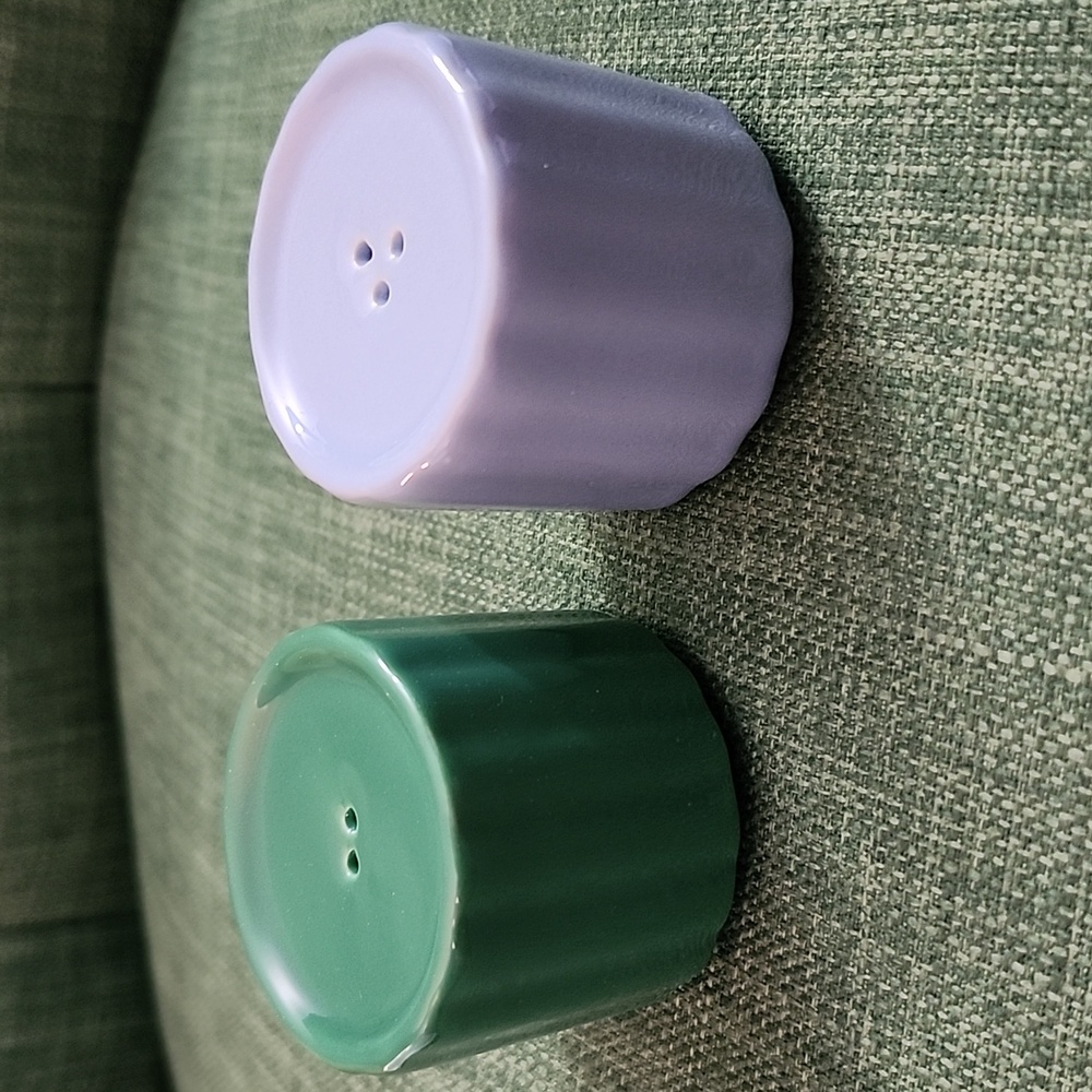 Room Essentials Salt & Pepper Set - Picture 3 of 3